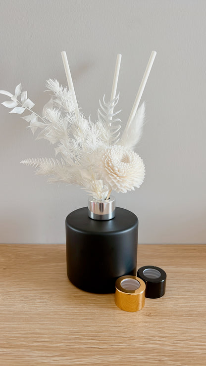 Black Sola Floral Diffuser Set