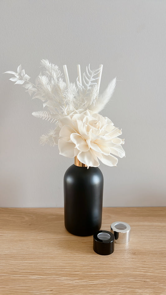 Tall Black Sola Floral Diffuser Set